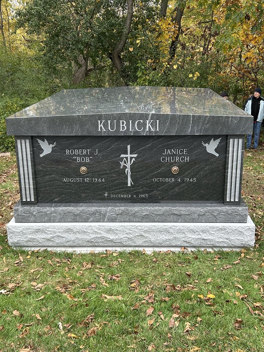 Private family mausoleums refer to any style of mausoleum that hold the bodies and remains of the family that personally commissioned the design and construction of the mausoleum.