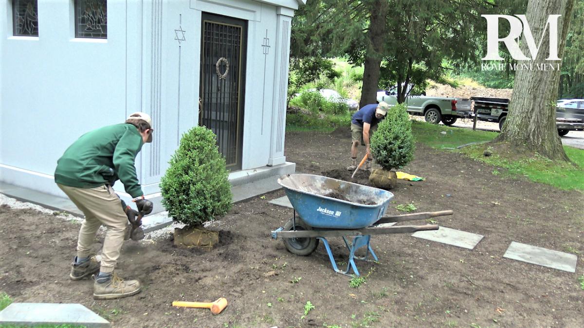 See How Trees Are Planted On The Mausoleum Plot